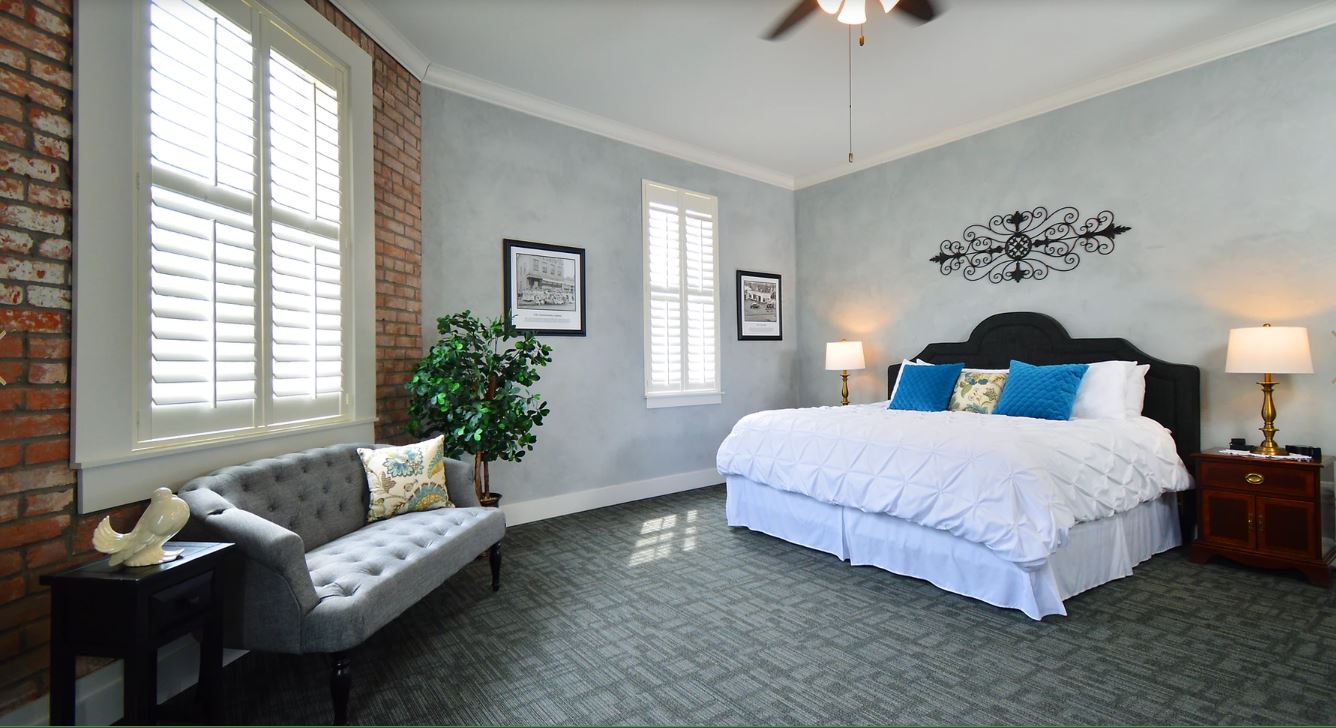 Hotel Audubon guest room after renovation