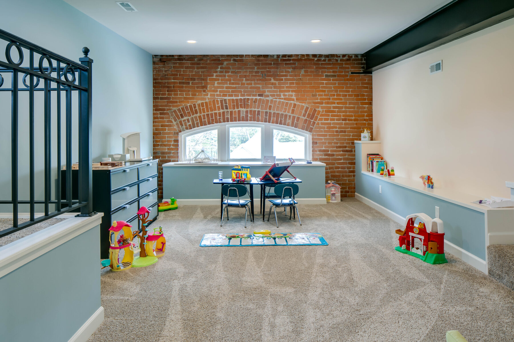 Play loft